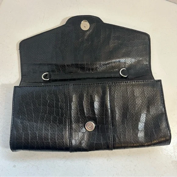 Guess women’s black animal print jewelled clutch - Picture 4 of 12